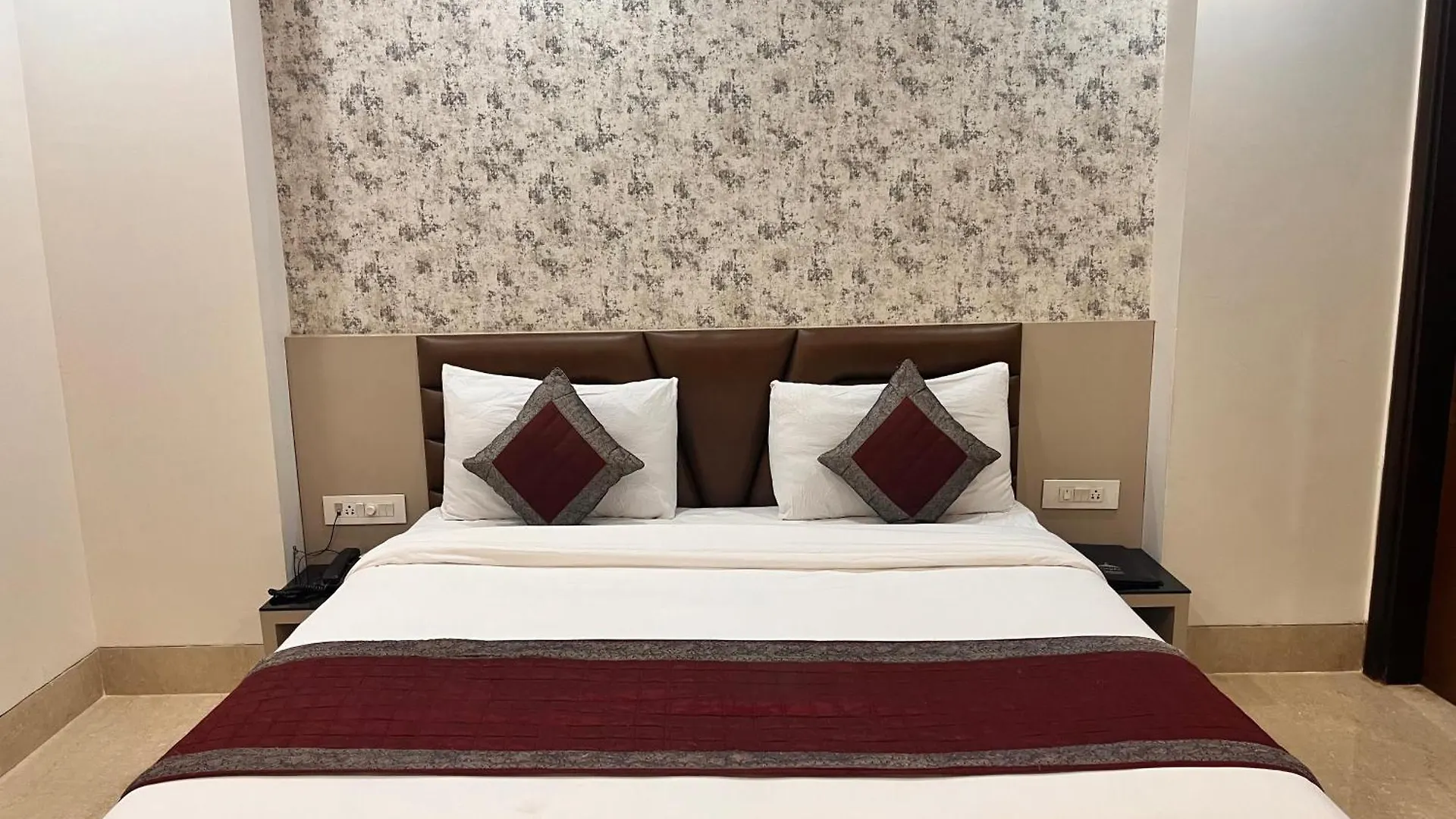 Apartment Gazebo Inn & Suites Medanta Gurgaon India