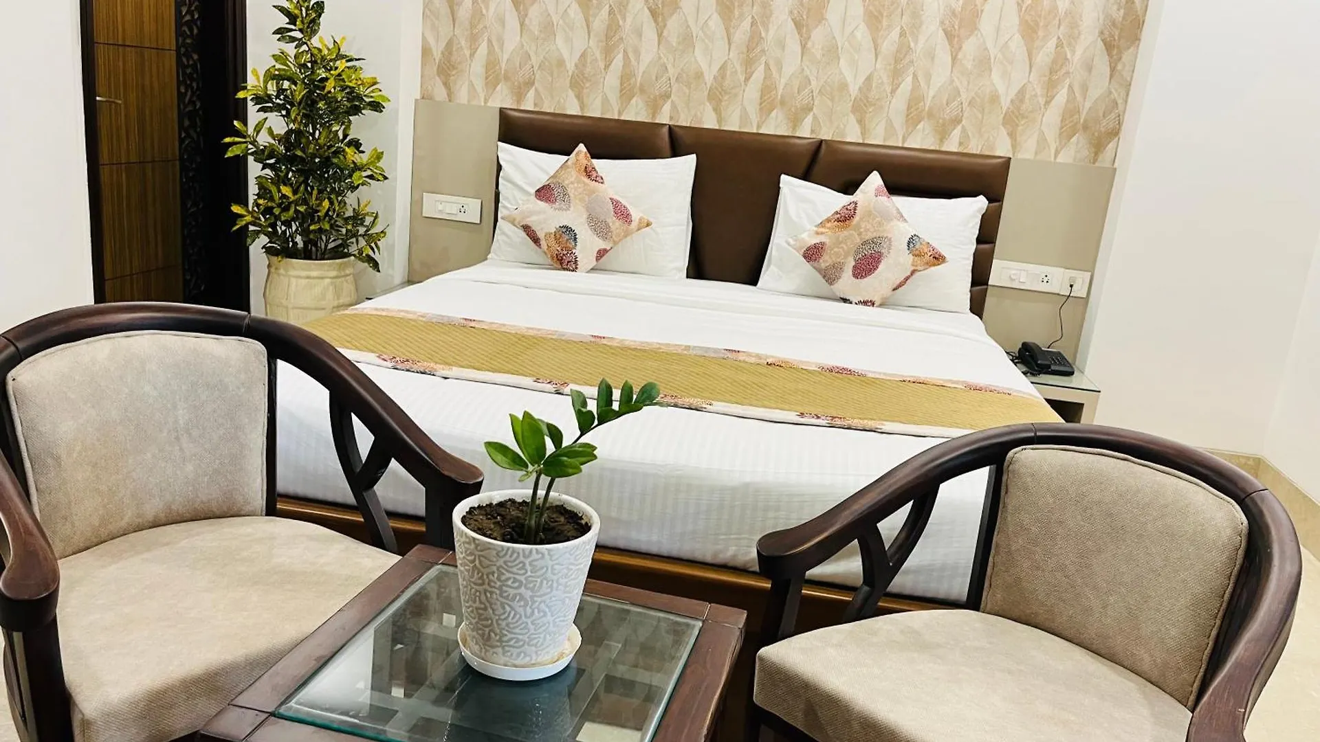Gazebo Inn & Suites Medanta Gurgaon