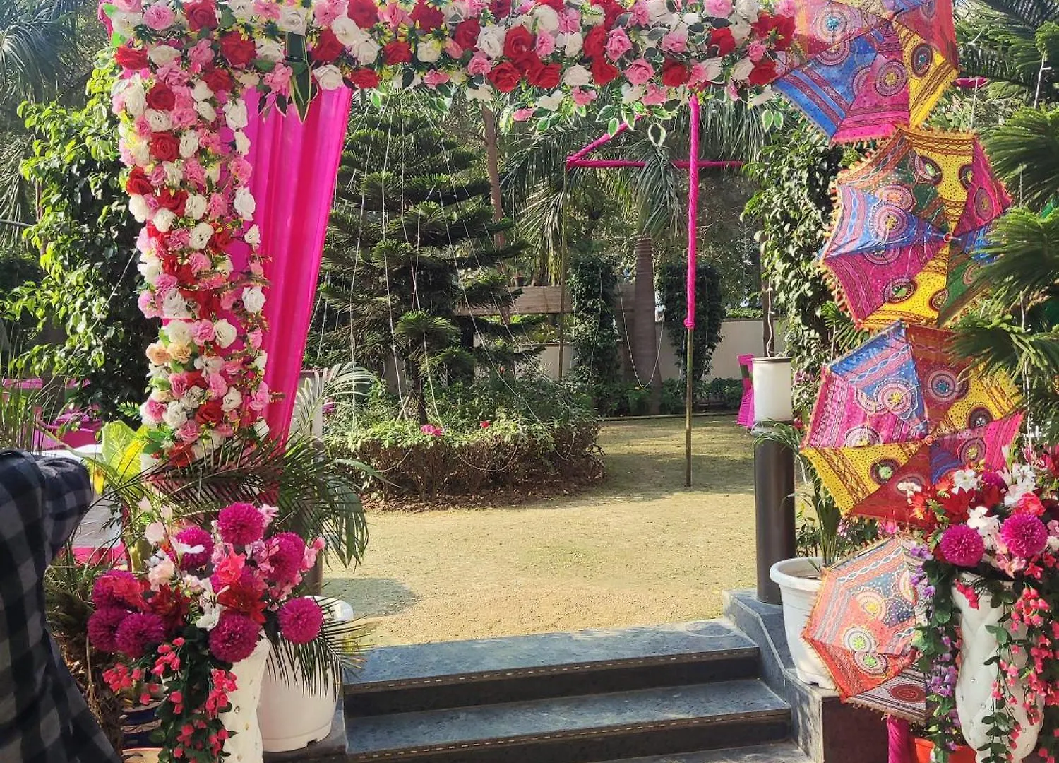 Gazebo Inn & Suites Medanta Gurgaon