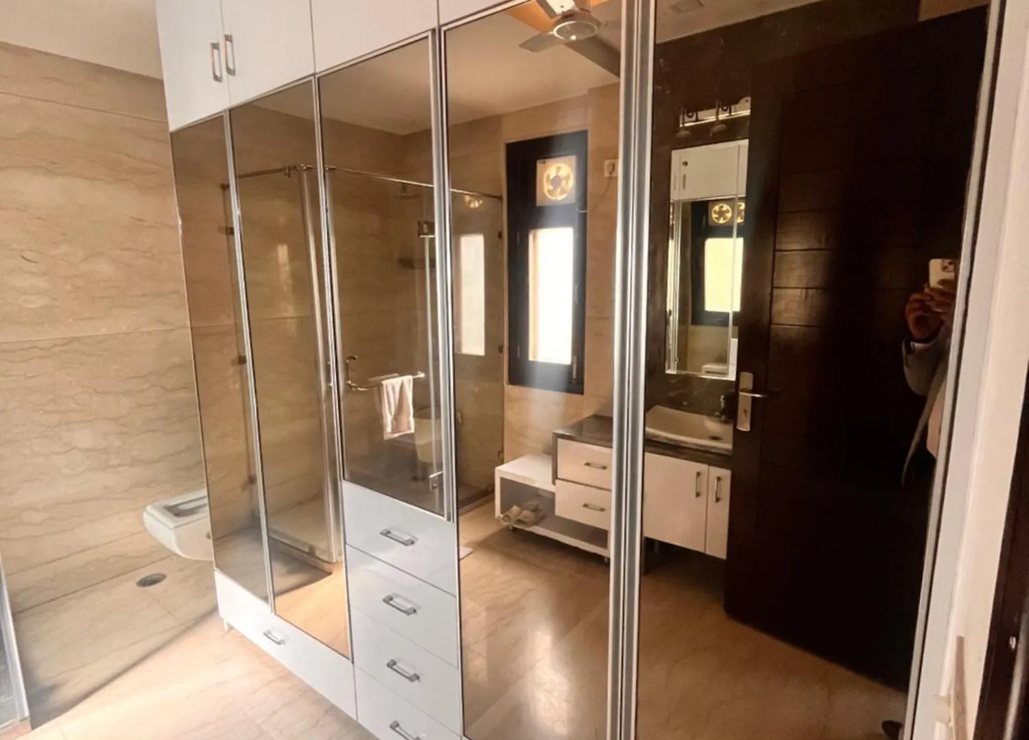 Apartment Gazebo Inn & Suites Medanta Gurgaon India