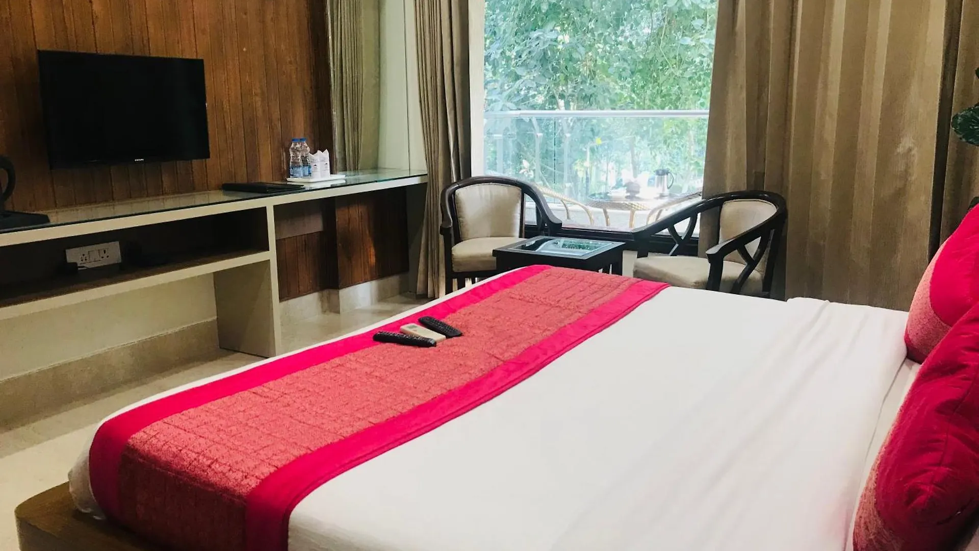 Apartment Gazebo Inn & Suites Medanta Gurgaon